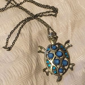 🐢Long Turquoise Turtle Jeweled Necklace💙